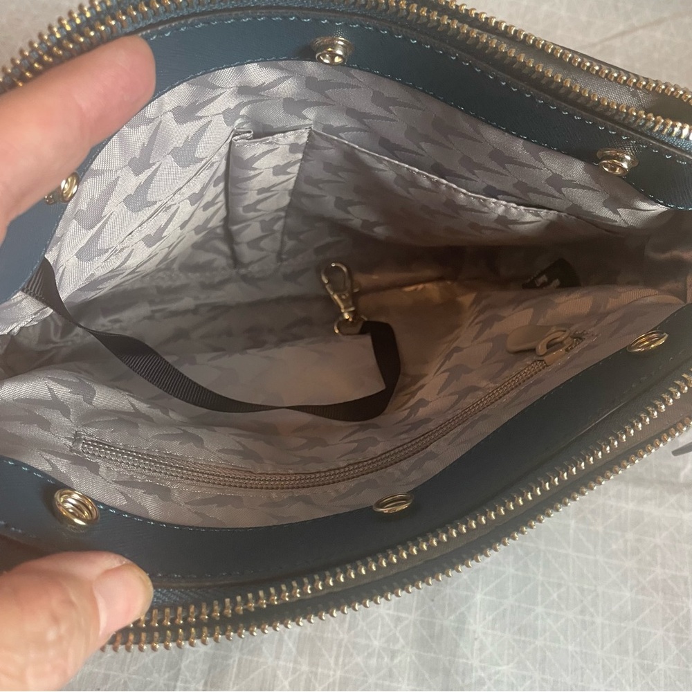 Lo & Sons The Pearl Crossbody Bag in HTF Pacific Blue Saffiano/Gold/Gray - Picture 6 of 6
